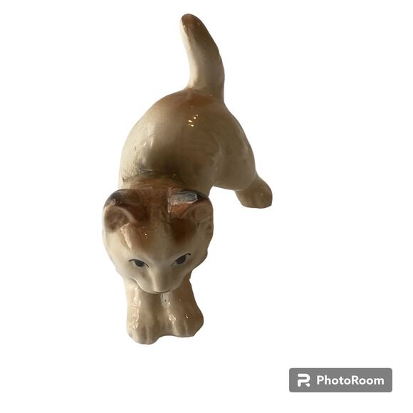 Playful Kitten Figurine 3.5" Long Haired Calico Mid Century Grannycore Porcelain - Picture 3 of 8